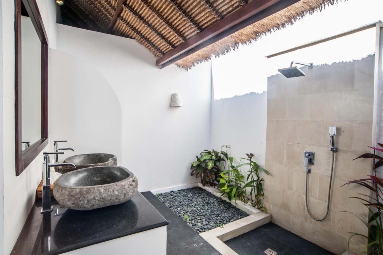 Villa Michiko Uluwatu Eksteriør billede