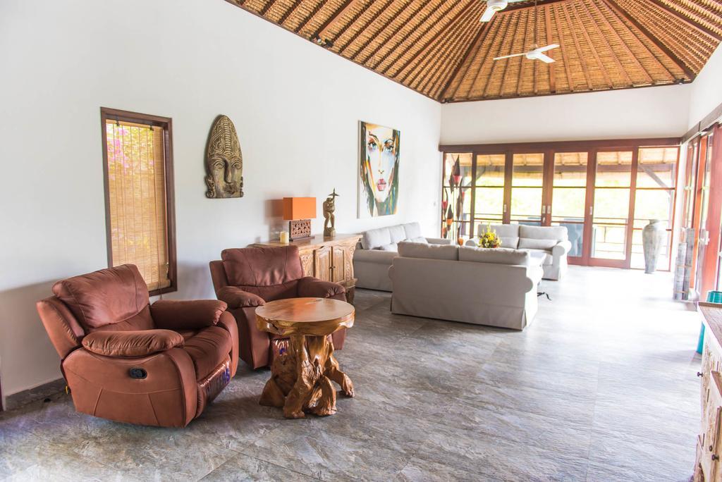 Villa Michiko Uluwatu Eksteriør billede