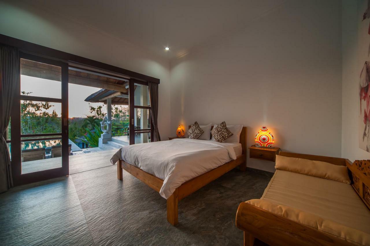 Villa Michiko Uluwatu Eksteriør billede