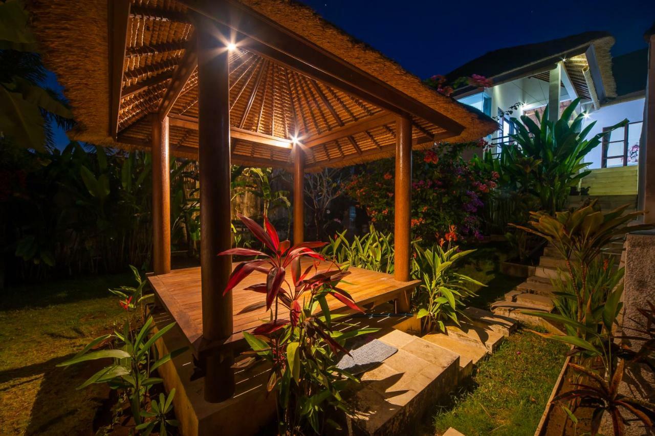 Villa Michiko Uluwatu Eksteriør billede